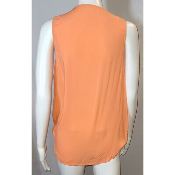 Femme Twist Crossover 100% Linen Tee - Size L - Picture 4 of 8